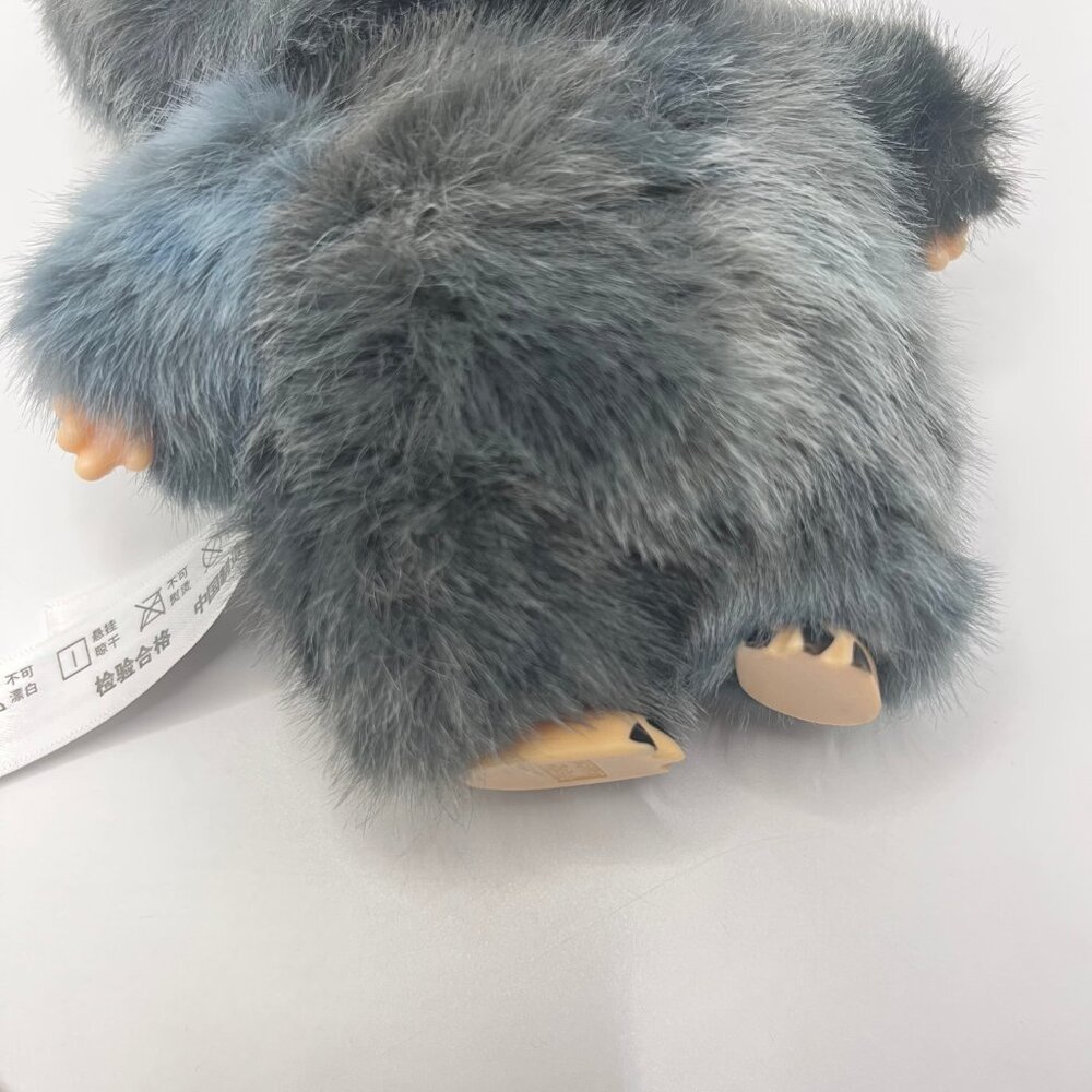 Pop Mart Labubu The Monsters Big Into Energy Vinyl Plush - Picture 5 of 5